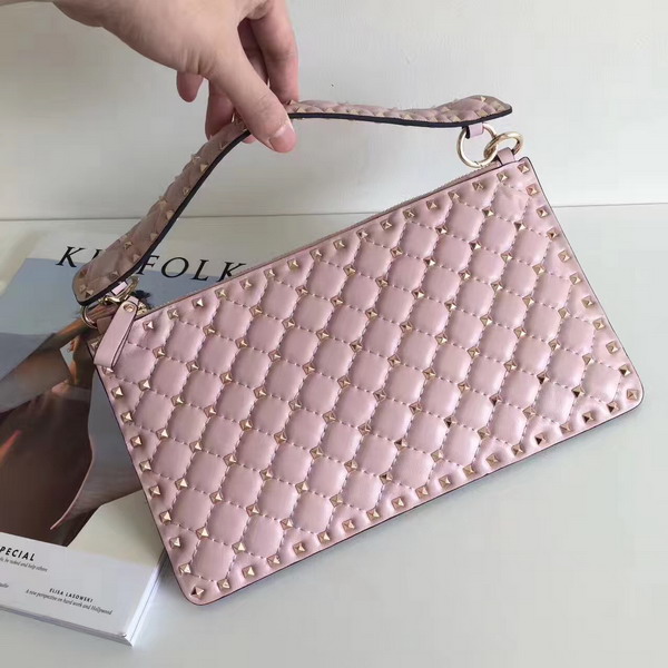 Valentino Garavani Rockstud Spike Clutch in Light Pink Lambskin For Sale