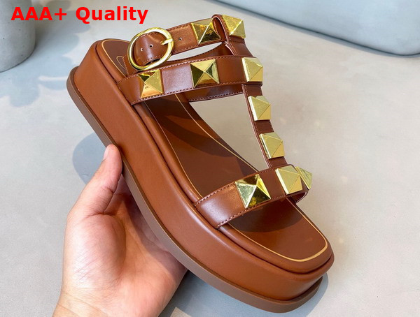 Valentino Garavani Roman Stud Calfskin Flatform Sandal 40mm Brown Replica