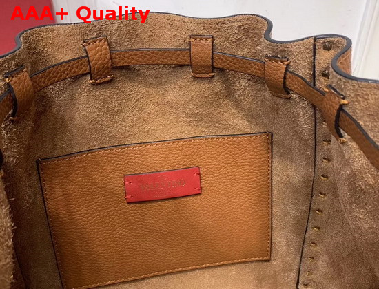 Valentino Garavani Small Rockstud Grainy Calfskin Bucket Bag in Brown Replica