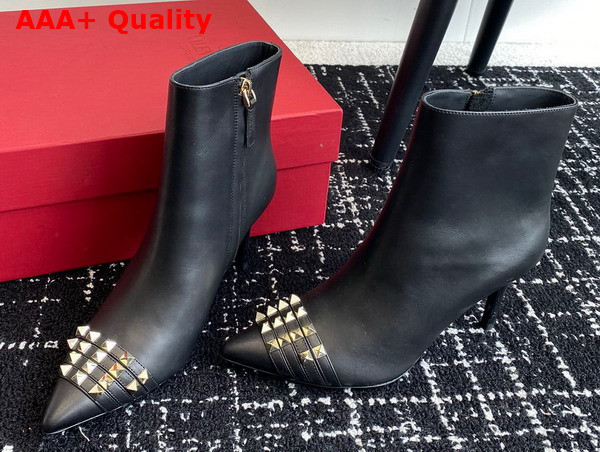 Valentino Rockstud Calfskin Ankle Boot in Black Replica
