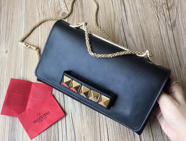 Valentino Va Va Voom Leather Shoulder Bag in Black Nappa Leather For Sale